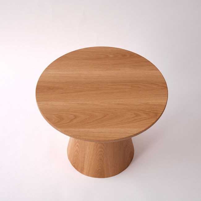 Table basse pied conique zoom plateau